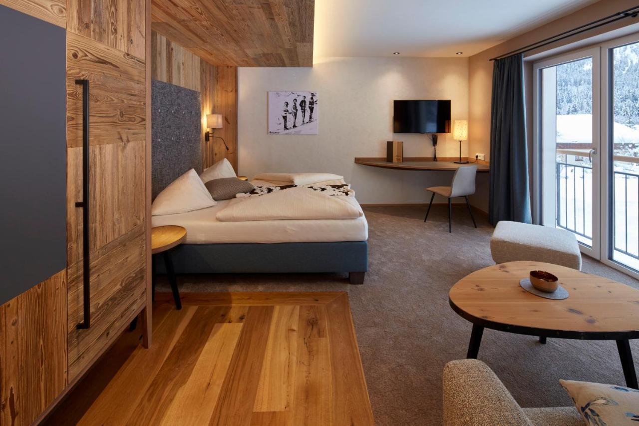 Almhotel Told Grän エクステリア 写真